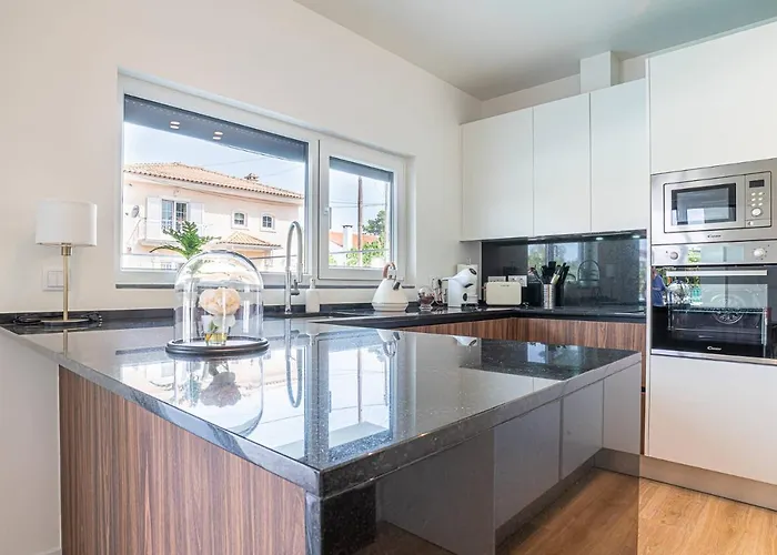 Cuca * Aroeira (Setubal)